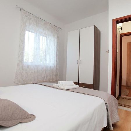 Apartman Tone Trogir Eksteriør billede