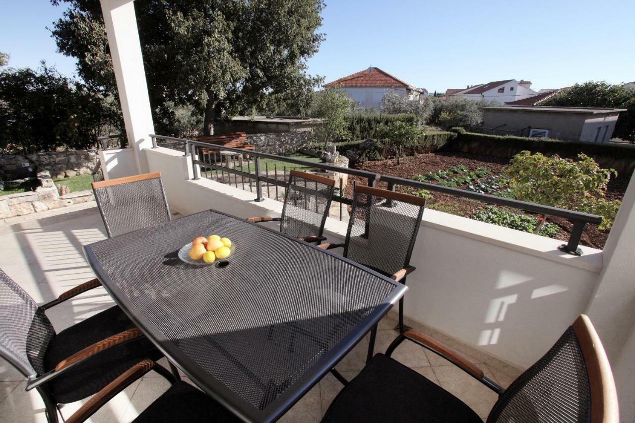 Apartman Tone Trogir Eksteriør billede