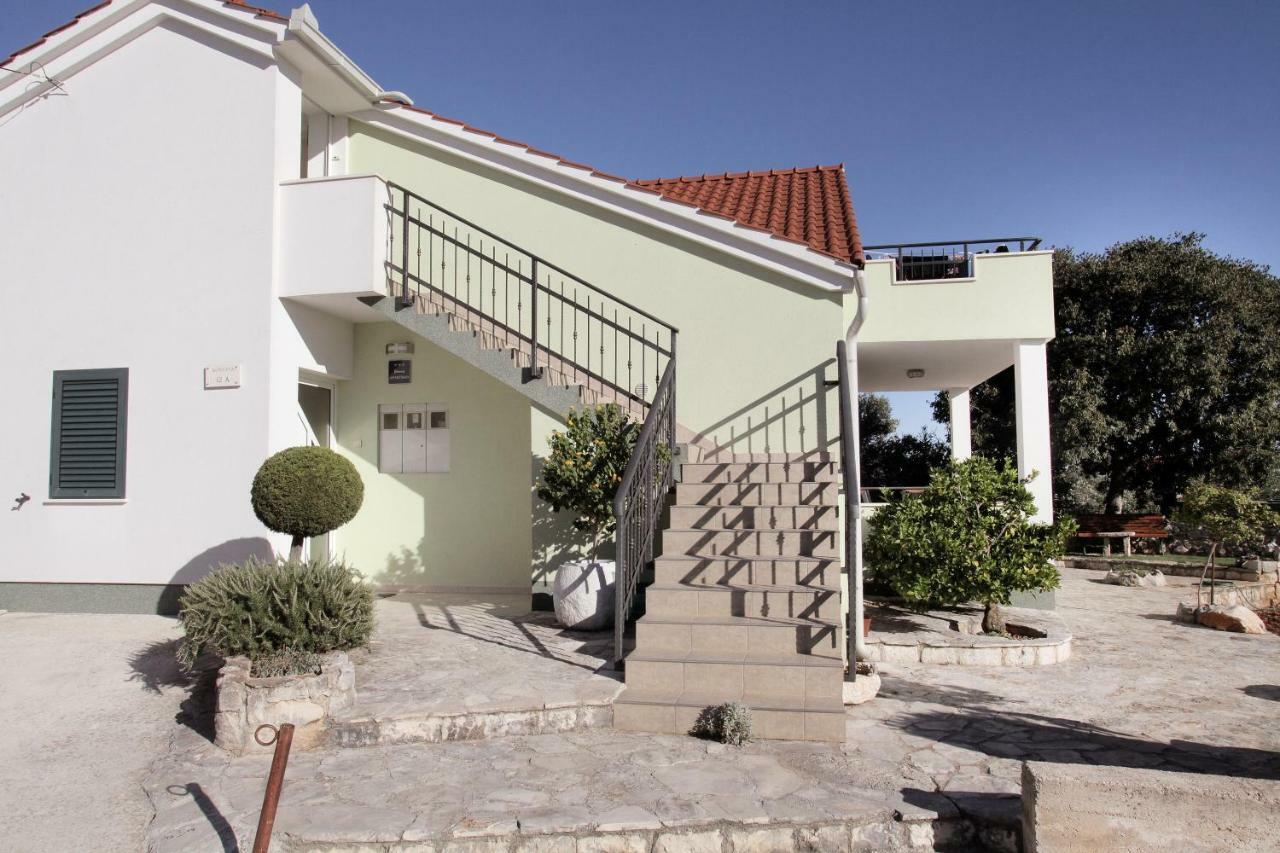 Apartman Tone Trogir Eksteriør billede