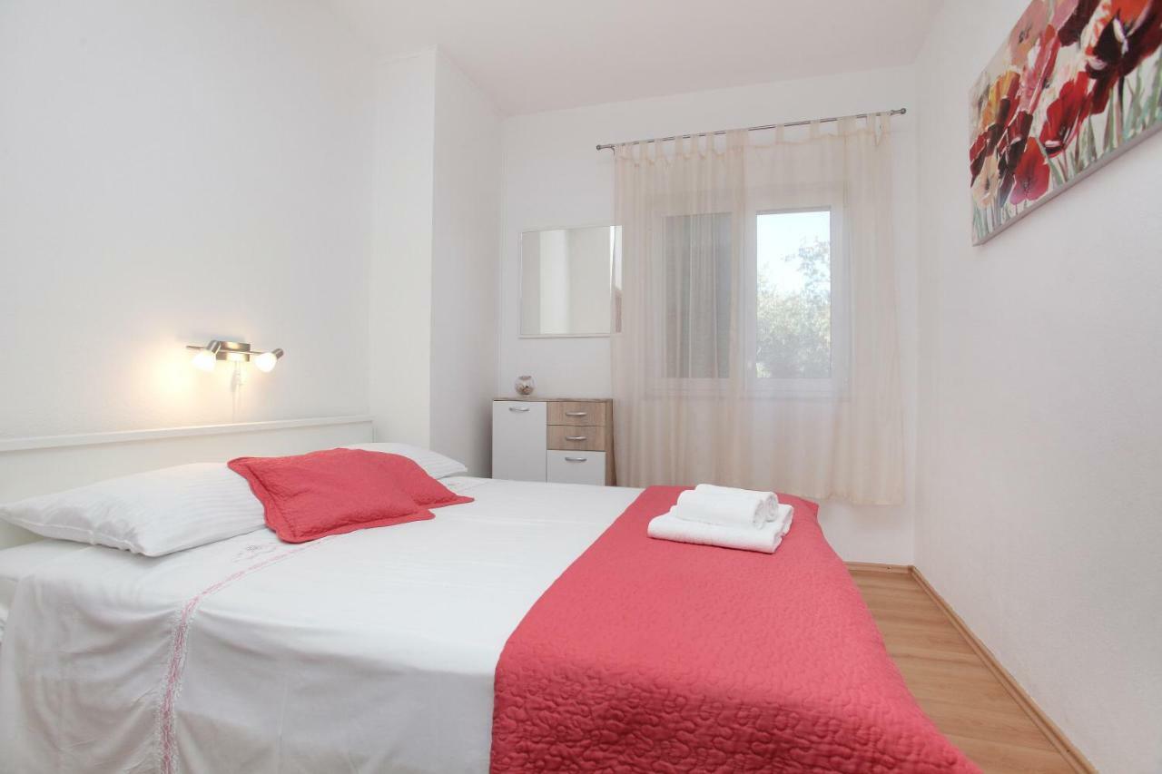Apartman Tone Trogir Eksteriør billede