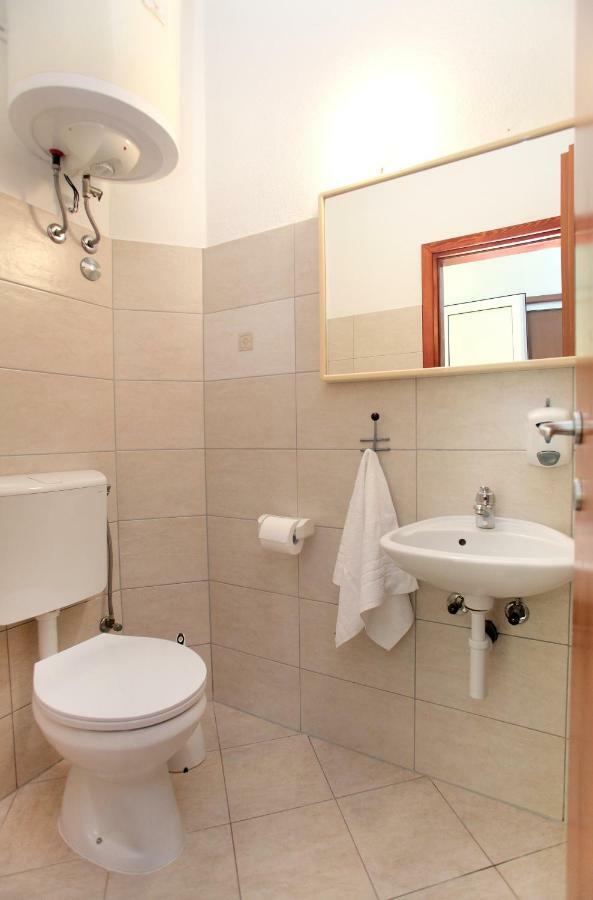 Apartman Tone Trogir Eksteriør billede