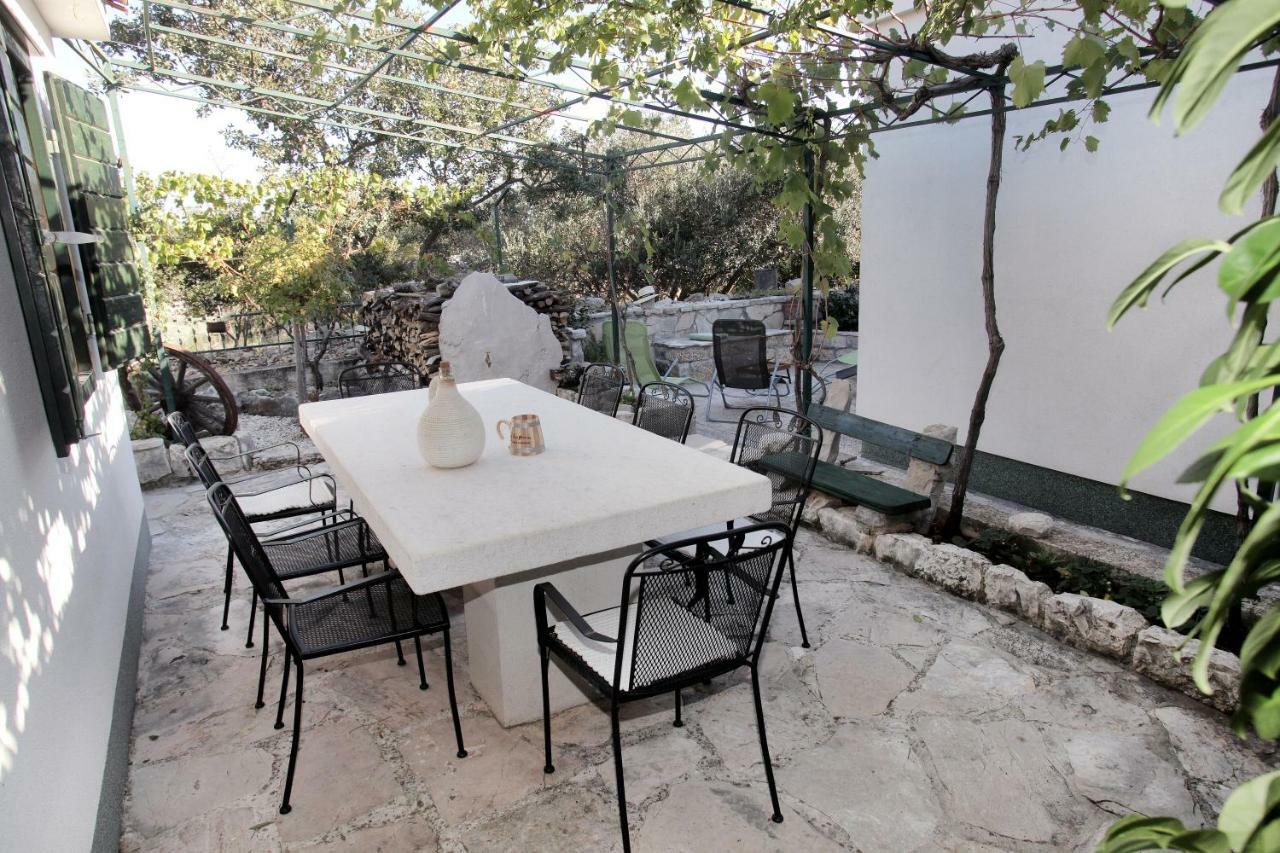 Apartman Tone Trogir Eksteriør billede